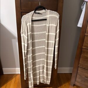 Doe & Rae Cream Cardigan Sweater Lightweight Duster